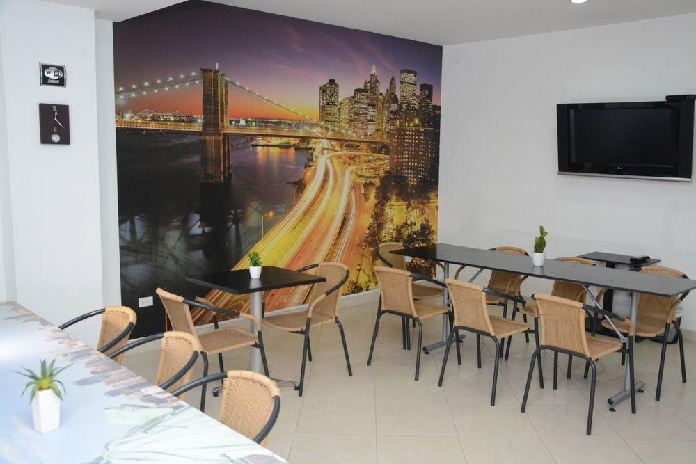 Hotel Quinta Avenida Cúcuta エクステリア 写真